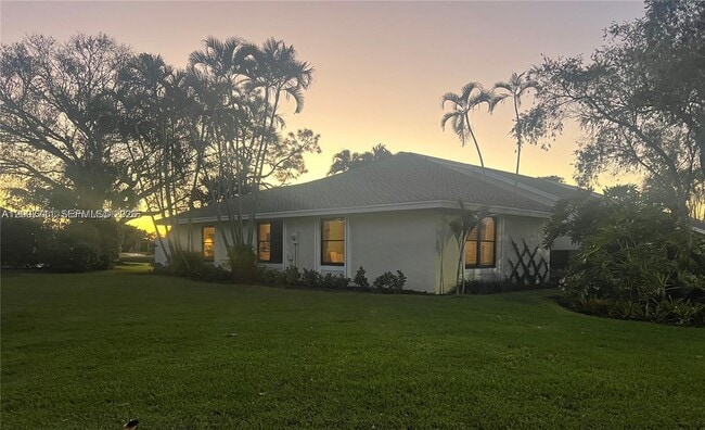 Building Photo - 6198 Brandon St