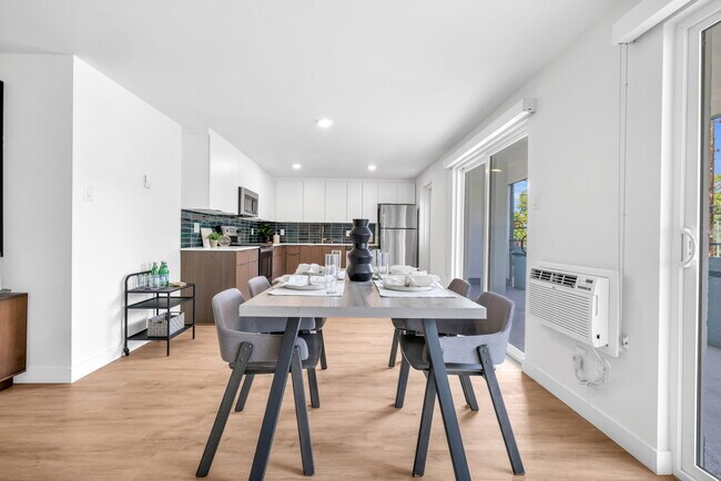 Photo - 1070 E 300 S Unidad 409