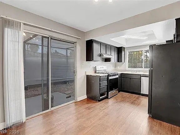 Photo - 4339 Spencer St