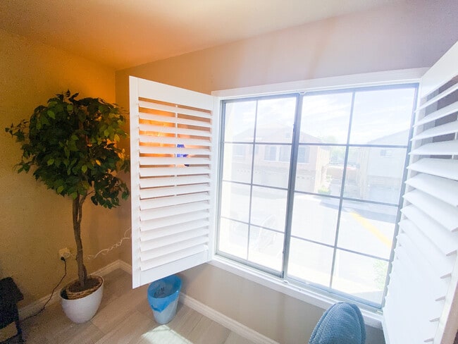 Photo - 1350 S Greenfield Rd Unit 1017