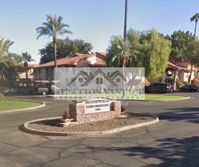 Building Photo - 1351 N Pleasant Dr Unit 2115