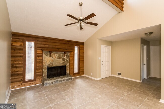 Photo - 3479 Valley Oaks Rd