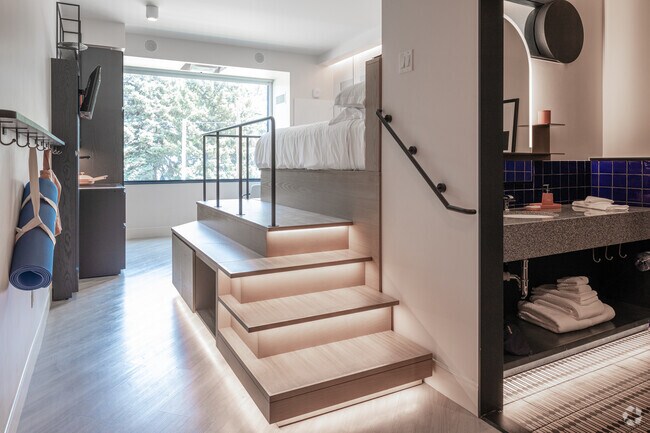 0BR, 1BA - 390SF
