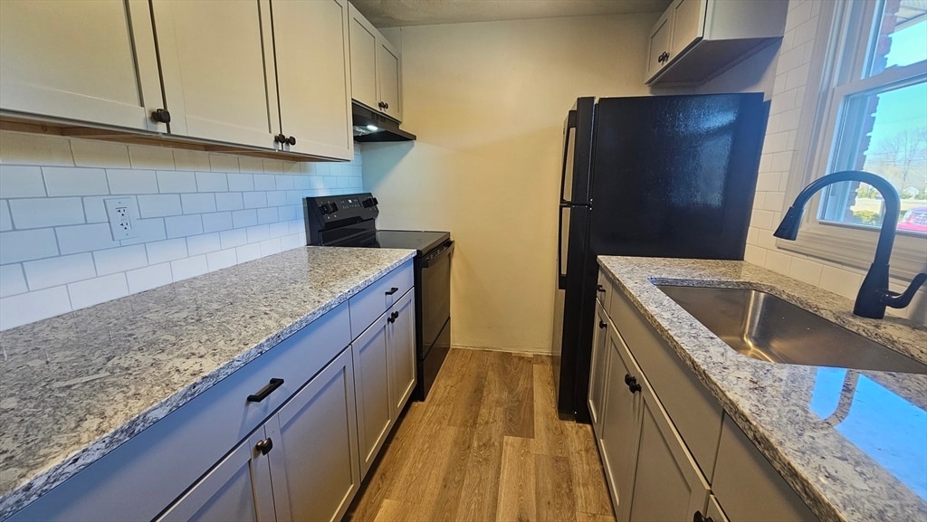 Photo - 77 American Legion Hwy Unit 77