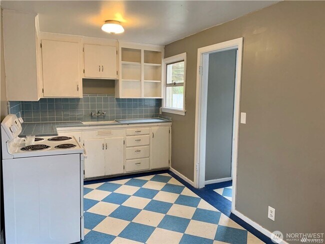 Photo - 2bd/1ba Seattle Home