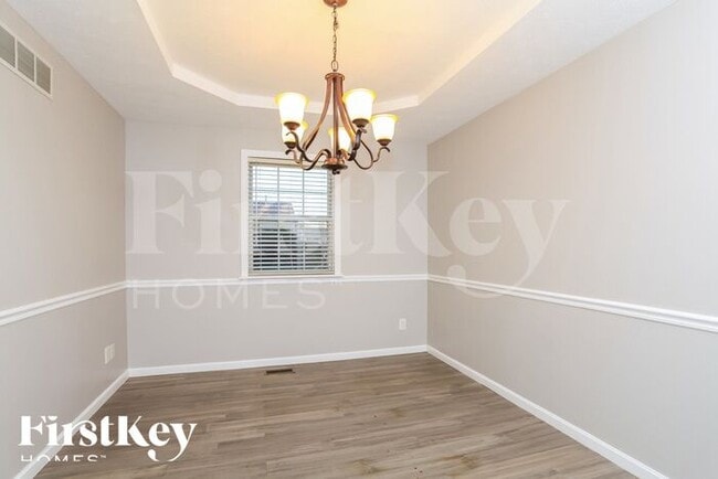 Photo - 410 Meadow Springs Dr