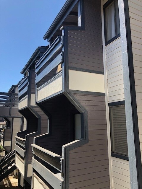 Balcones individuales. - 45 Stenner Street Unidad 45-0