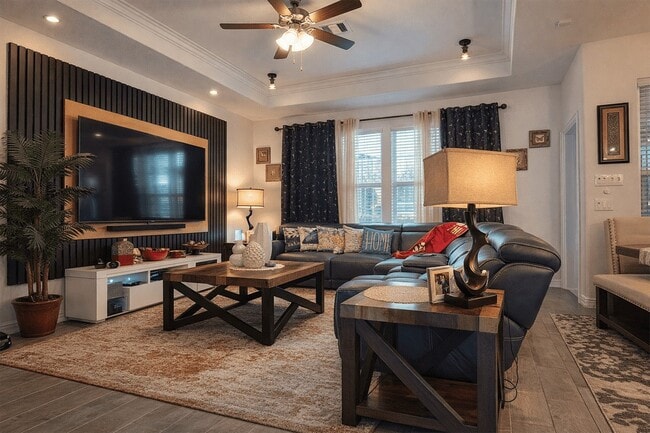 Photo - 31606 Roldan Ln