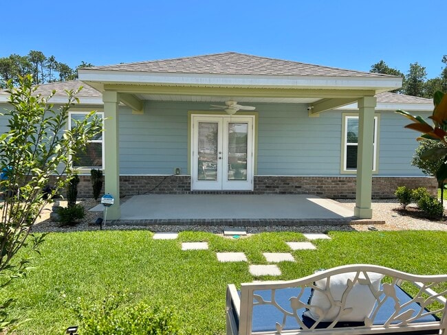 Photo - 709 Riverwalk Cir