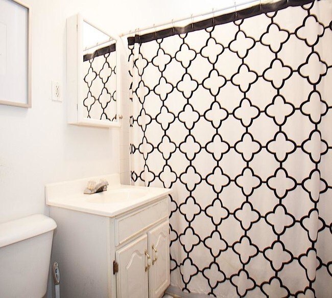 Photo - 147 Columbia St Unit 2L