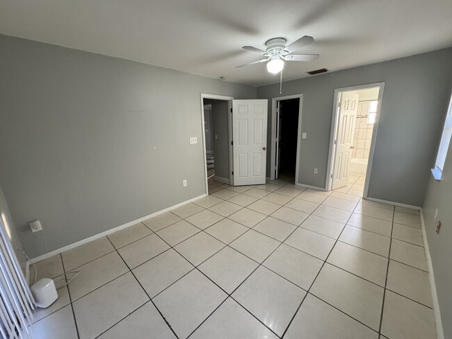 Photo - 4616 28th St SW