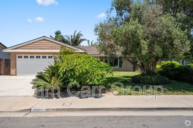 Building Photo - 9391 Westcliff Dr Rental