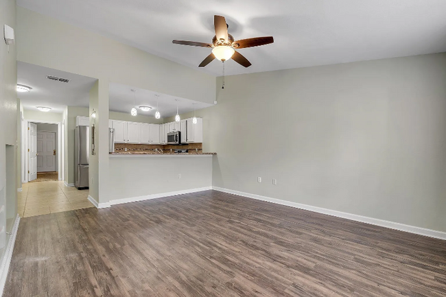 Photo - 4434 Gearhart Rd Condo Unit 330