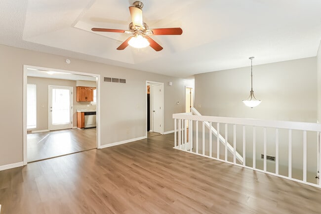 Photo - 8311 N Everton Ave