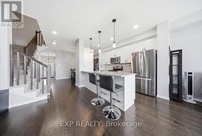 Photo - 92 Riddell St