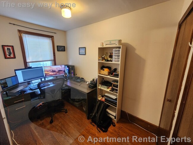 Photo - 11 Bristol St Unit #2