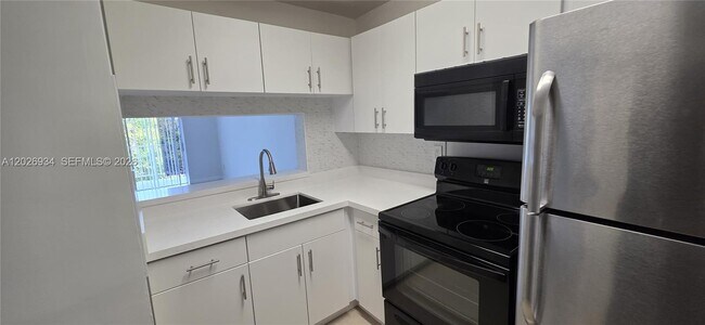 Photo - 492 NW 165th St Unit C-511