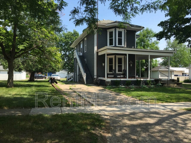 Photo - 116 N Kinney Ave