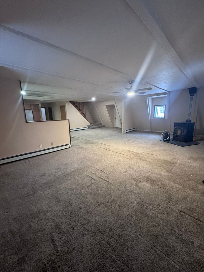 Photo - 4 bedroom / 2 bath Home in North Pole!