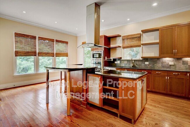 Photo - 2501 Shadow Hills Ct