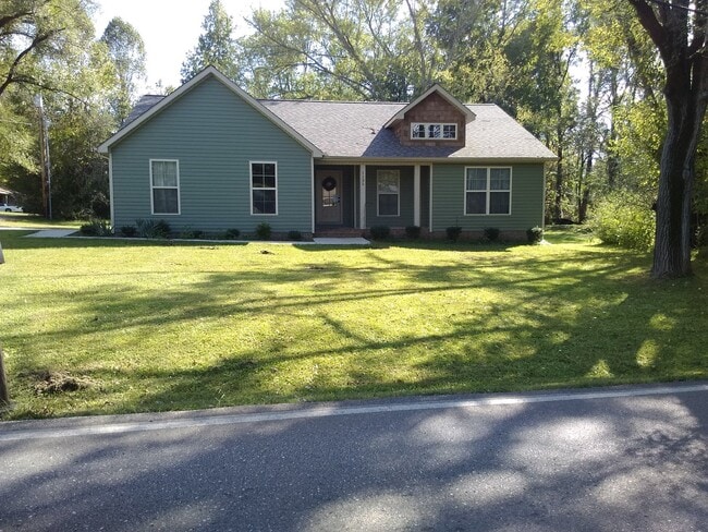 Building Photo - 3bd 2 BA HOME FOR RENT IN COOKEVILLE