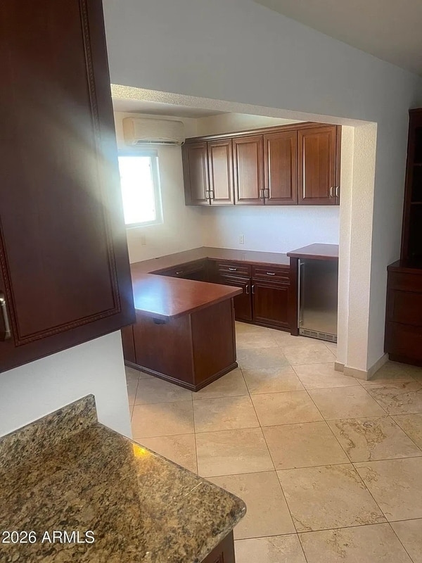 Photo - 1059 E Broadmor Dr