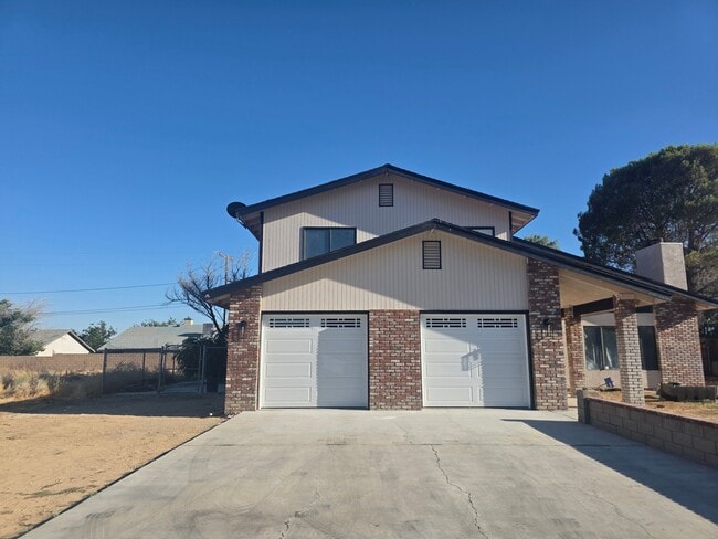 Building Photo - 9848 Karen Ave