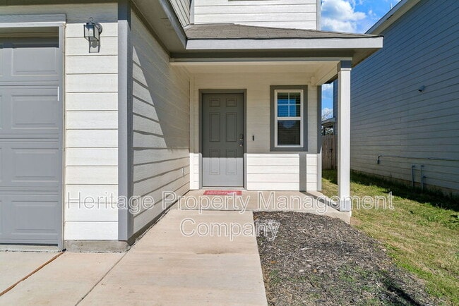 Photo - 13721 Crossbow Rdg