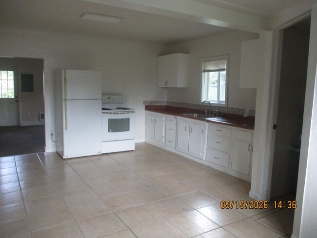 927 W Schley St
