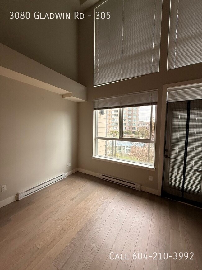 Photo - One Bedroom Loft Unité 305