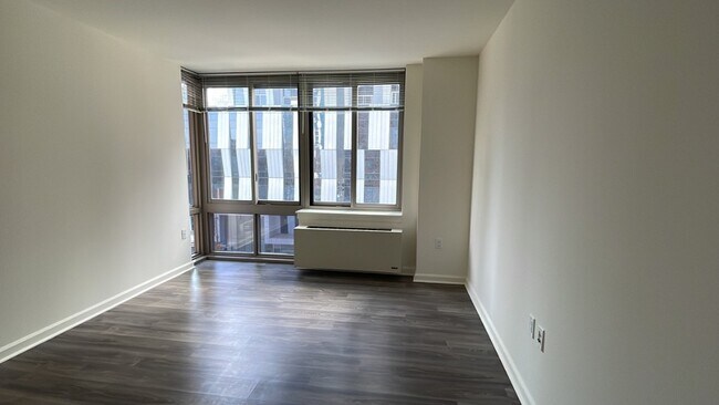 Photo - 176 Johnson St Unidad 617