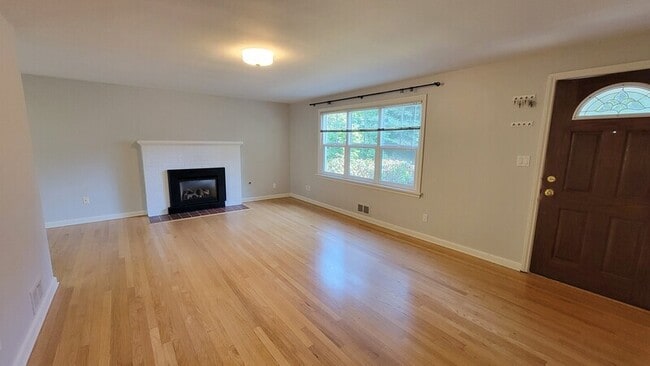 Photo - 1419 108th Ave SE
