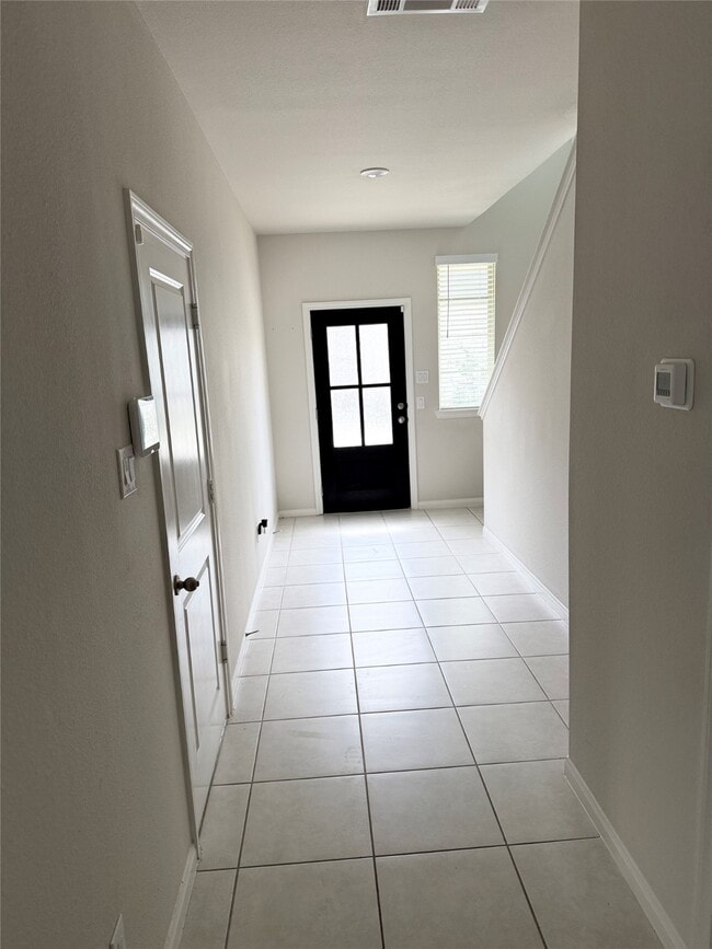 Photo - 31127 Mahogany Fir Trl