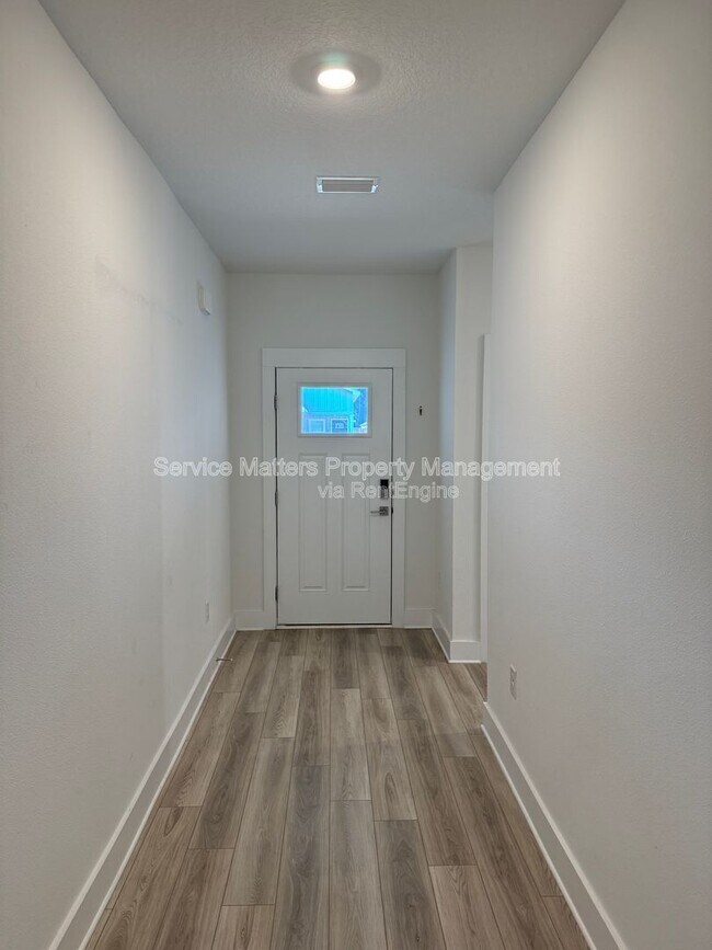 Photo - 5380 Cornwall Dr