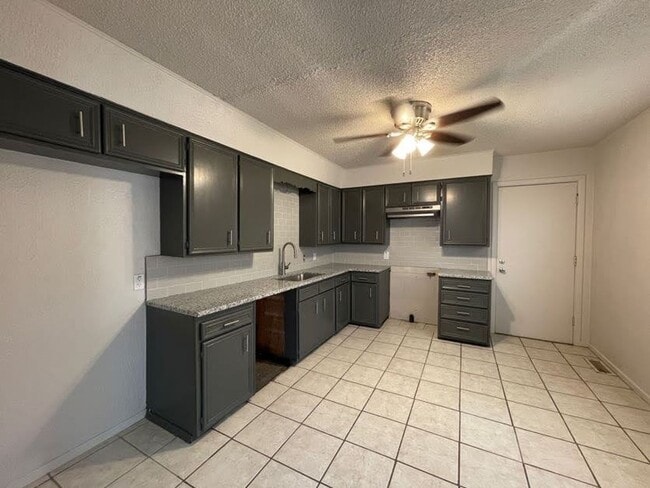 Photo - 1005 N 19th St