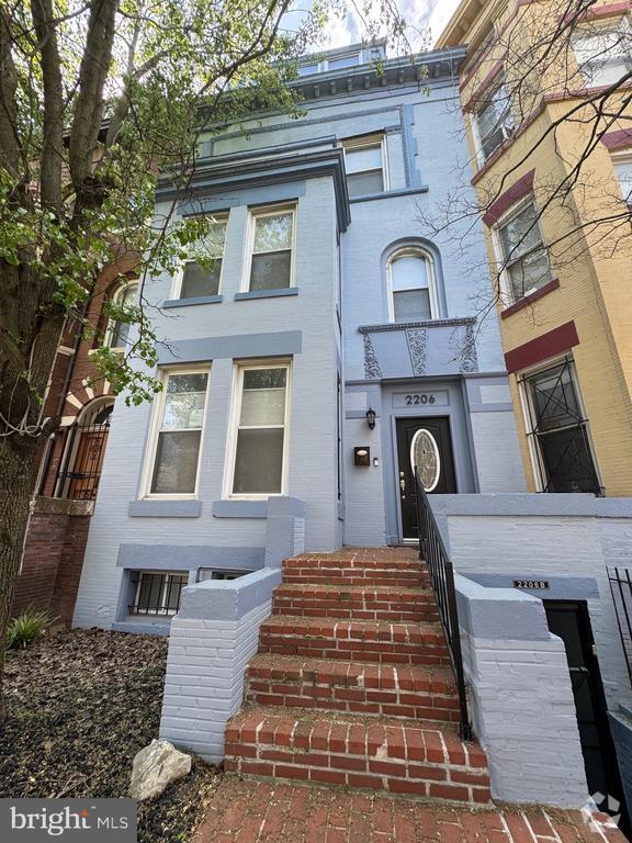 Building Photo - 2206 1st St NW Rental