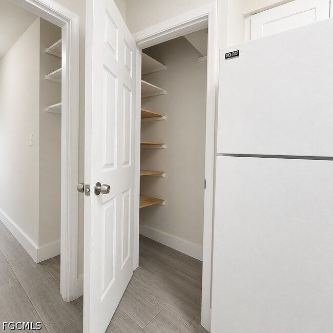 Photo - 800 Willow Dr