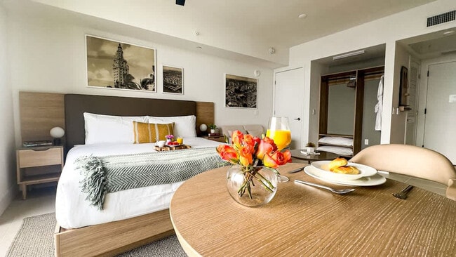 Photo - 125 NE 6th St Unidad ID1240645P