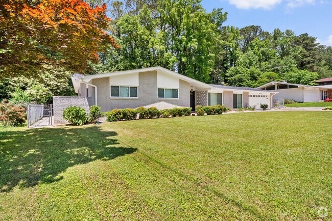 Building Photo - 4019 Flintridge Dr Rental