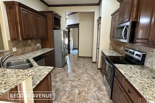 Photo - 1204 SummerHill Dr