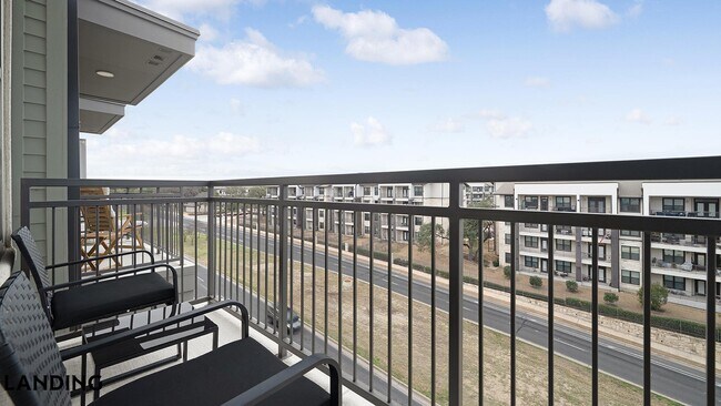 3100 Scofield Ridge Pkwy Unit 1415