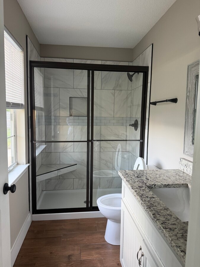 Photo - 1083 Steele Rd