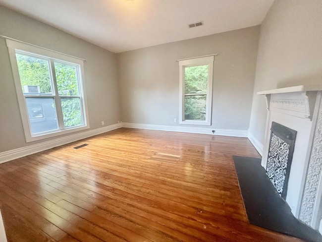 Photo - 605 Taylor Ave Unit 1