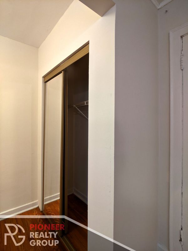 Photo - 3345 N Marshfield Ave Unit 409
