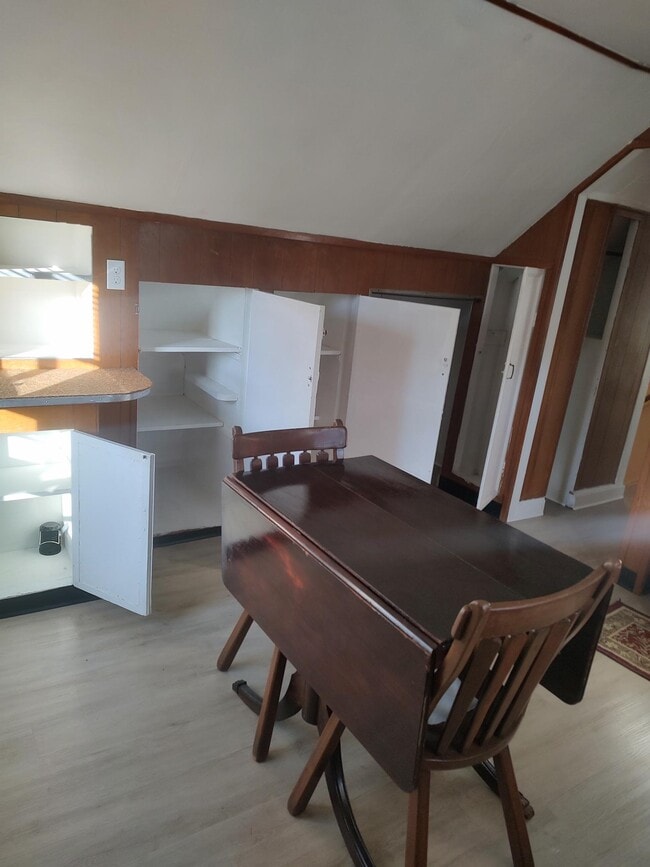 Photo - 14 Worrall Ave