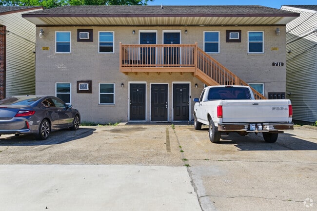 Building Photo - 711 Easy St Unit 1 Rental