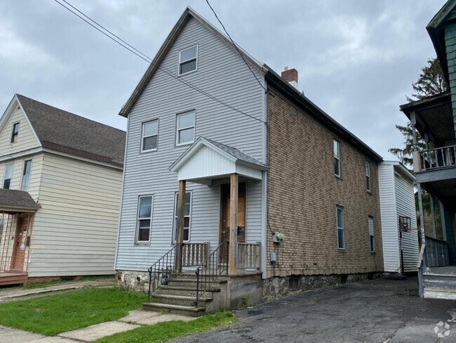 Building Photo - 923 Churchill Ave Rental