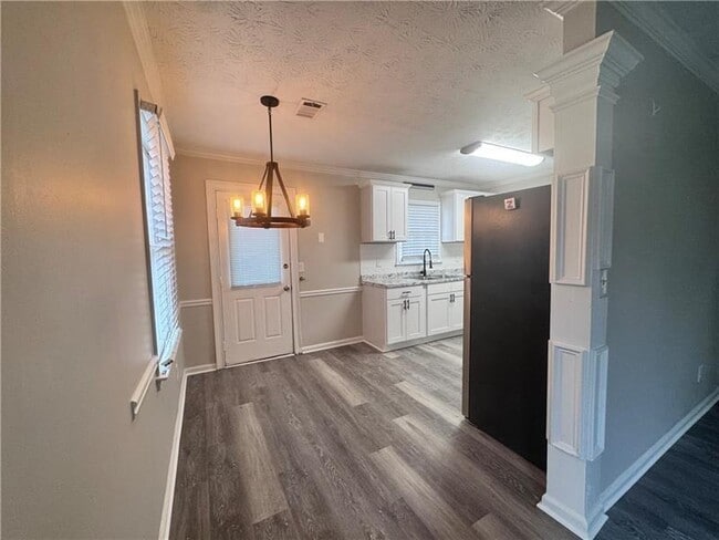 Photo - 452 Lexington Dr