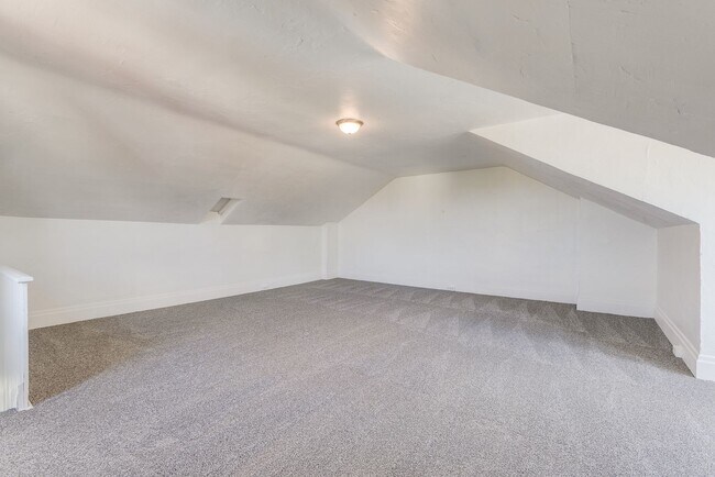 Photo - 2647 S 18th St Unit Apt 2