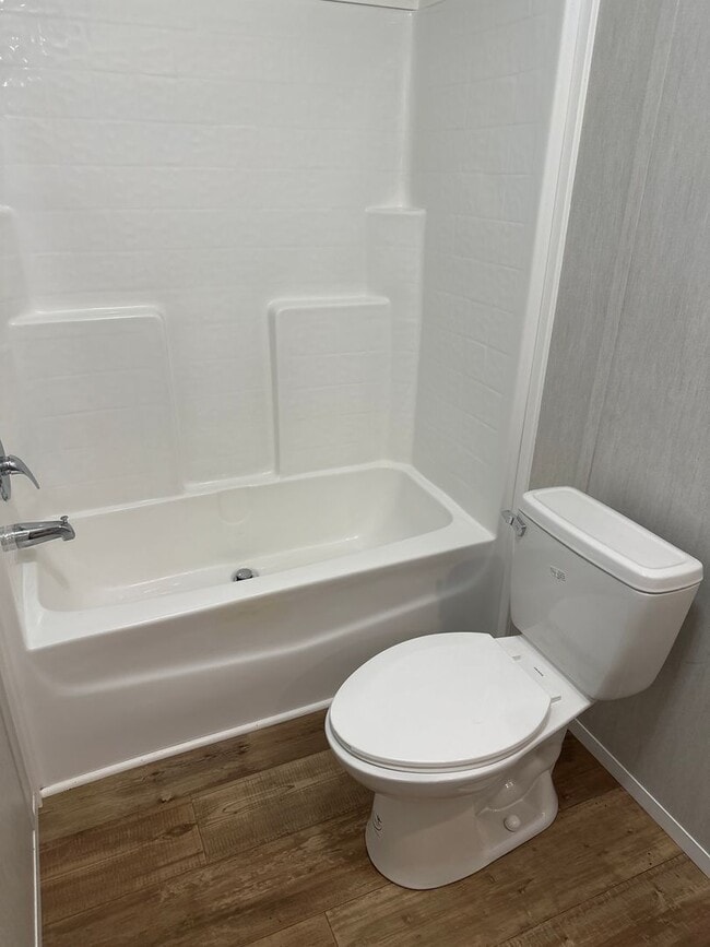 Photo - Cute! - 2-Bedroom/ 1-Bath- Mobile Home Unit C